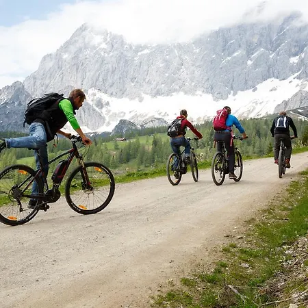 Holzerhof Шладминг