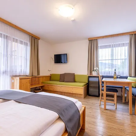 Apart-hotel Holzerhof